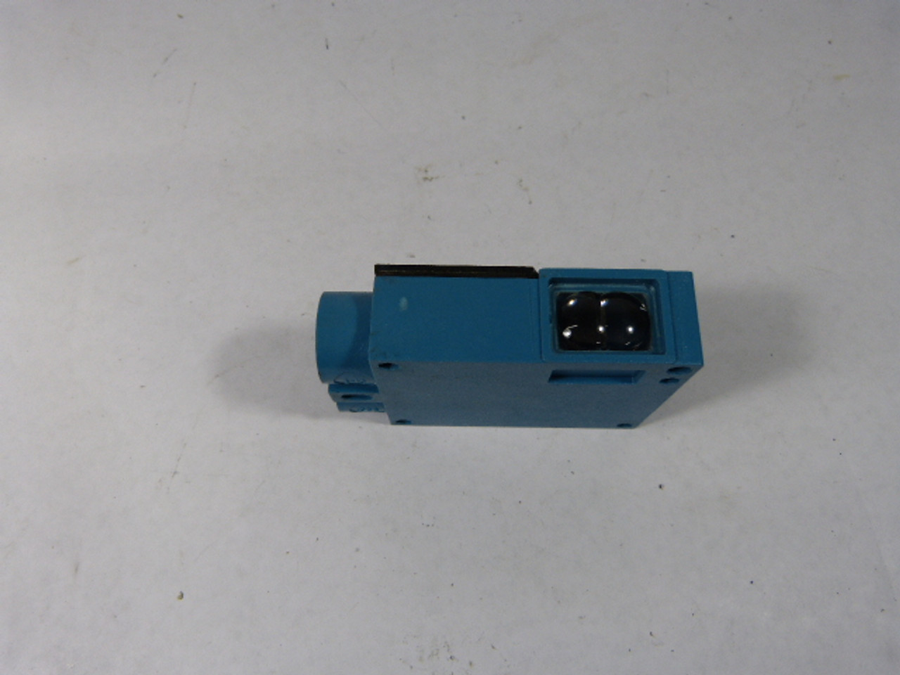 MicroSwitch FE-MLS10-A10A Photo Electric Sensor USED