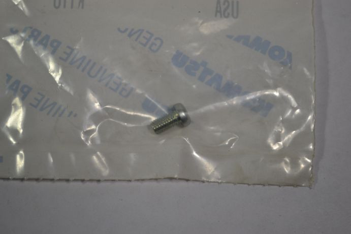 Komatsu 01220-40408 Terminal Screw Lot of 22 NWB