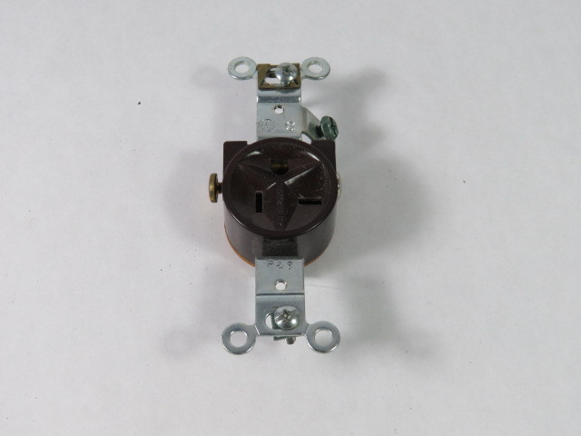 Pass & Seymour 5371 Heavy Duty Single Receptacle 20A 125V 3W 2P USED