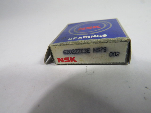NSK 6202ZZC3E-NS7S Deep Groove Ball Bearing 35mmOD 15mmID 11mmW NEW
