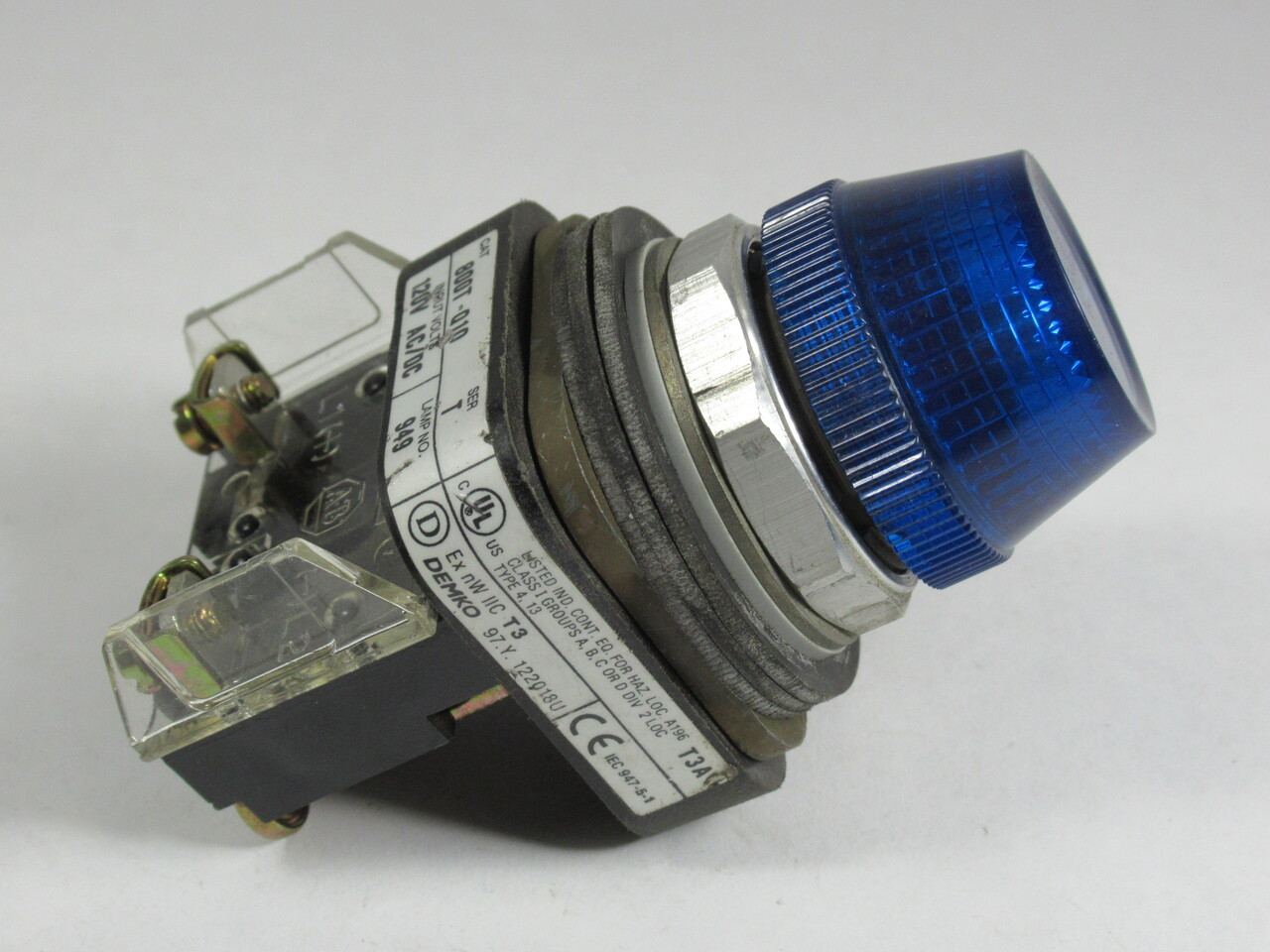 Allen-Bradley 800T-Q10B Series T Full-Voltage Pilot Light 120V Blue Lens USED