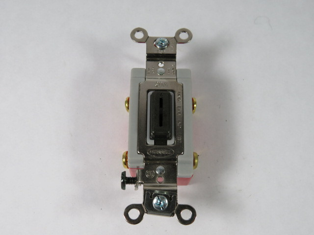 Hubbell HBL1222L Toggle Switch 20A 120-277VAC 2P ! NEW !