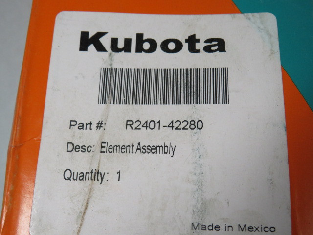 Kubota R2401-42280 Inner Air Filter Element Assembly Damaged Box NEW