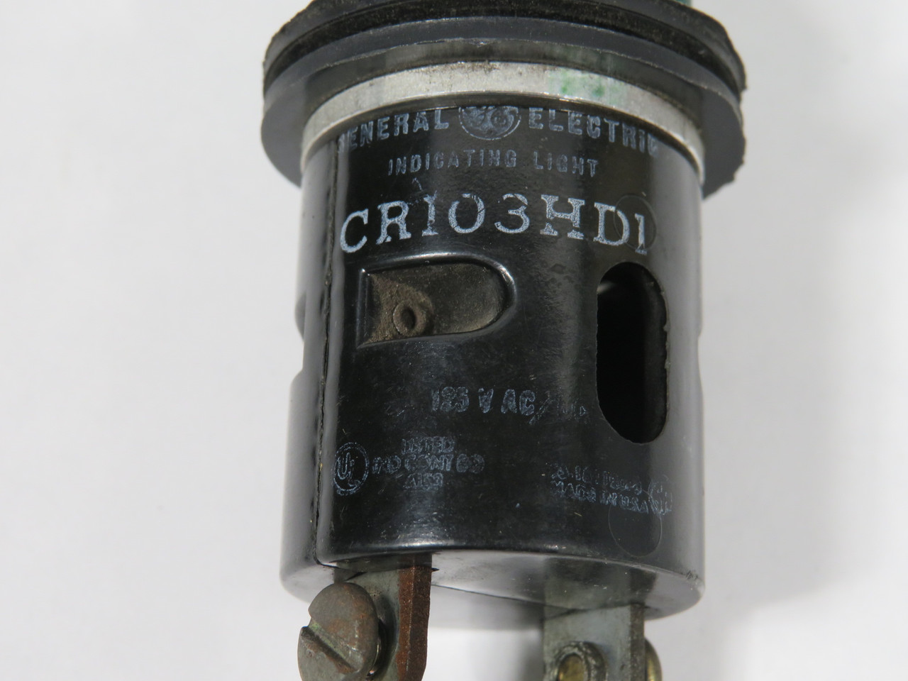 General Electric CR103HD1002G Pilot Light w/ Bulb 125VAC/DC Green Lens USED