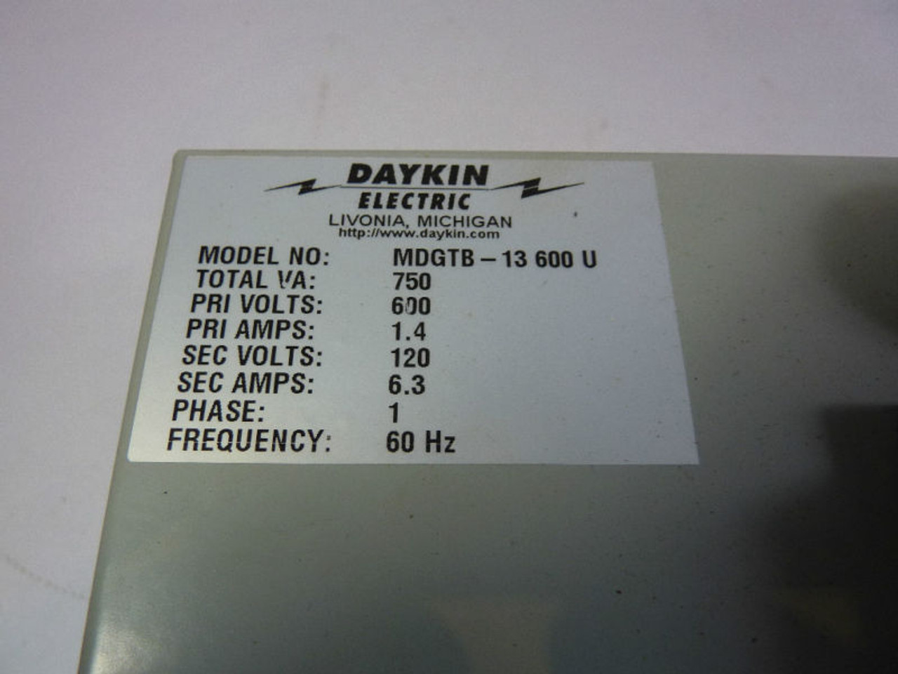 Daykin MDGTB-13-600U Transformer Disconnect750VA Pri. 600V Sec. 120V 1Ph 60Hz  USED