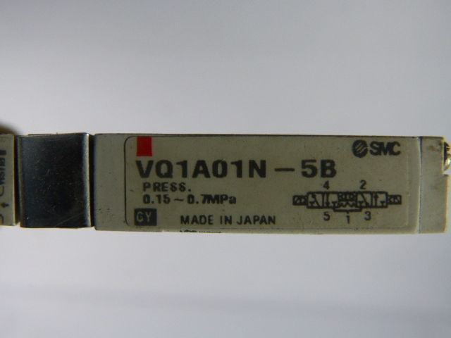 SMC VQ1A01N-5B Plug-In Solenoid Valve 4-Pos USED