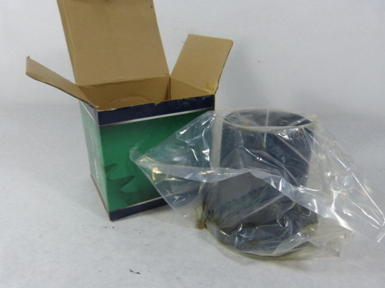 RBL R2X3-5/8 Sealed Ball Bearing ! NEW !