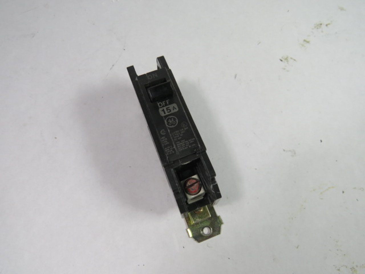 General Electric THQC115 Circuit Breaker 15A 120/240VAC 1-Pole USED