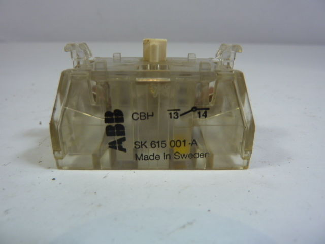 ABB SK615001-A Auxiliary Contact USED