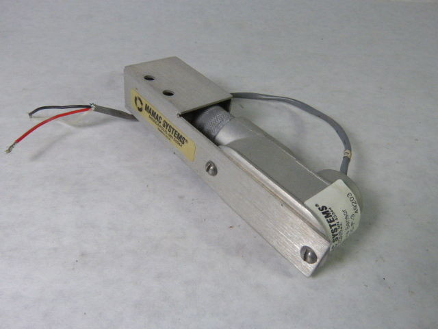 MAMAC Systems TE-205-F-3 Die Cast Enclosed Temperature Sensor USED