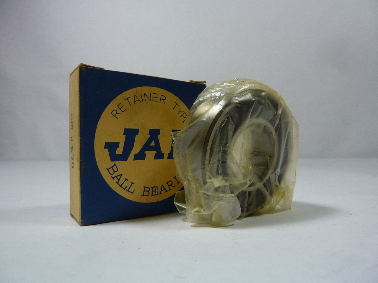 JAF RLS-8 2RS Retainer Type Ball Bearing ! NEW !