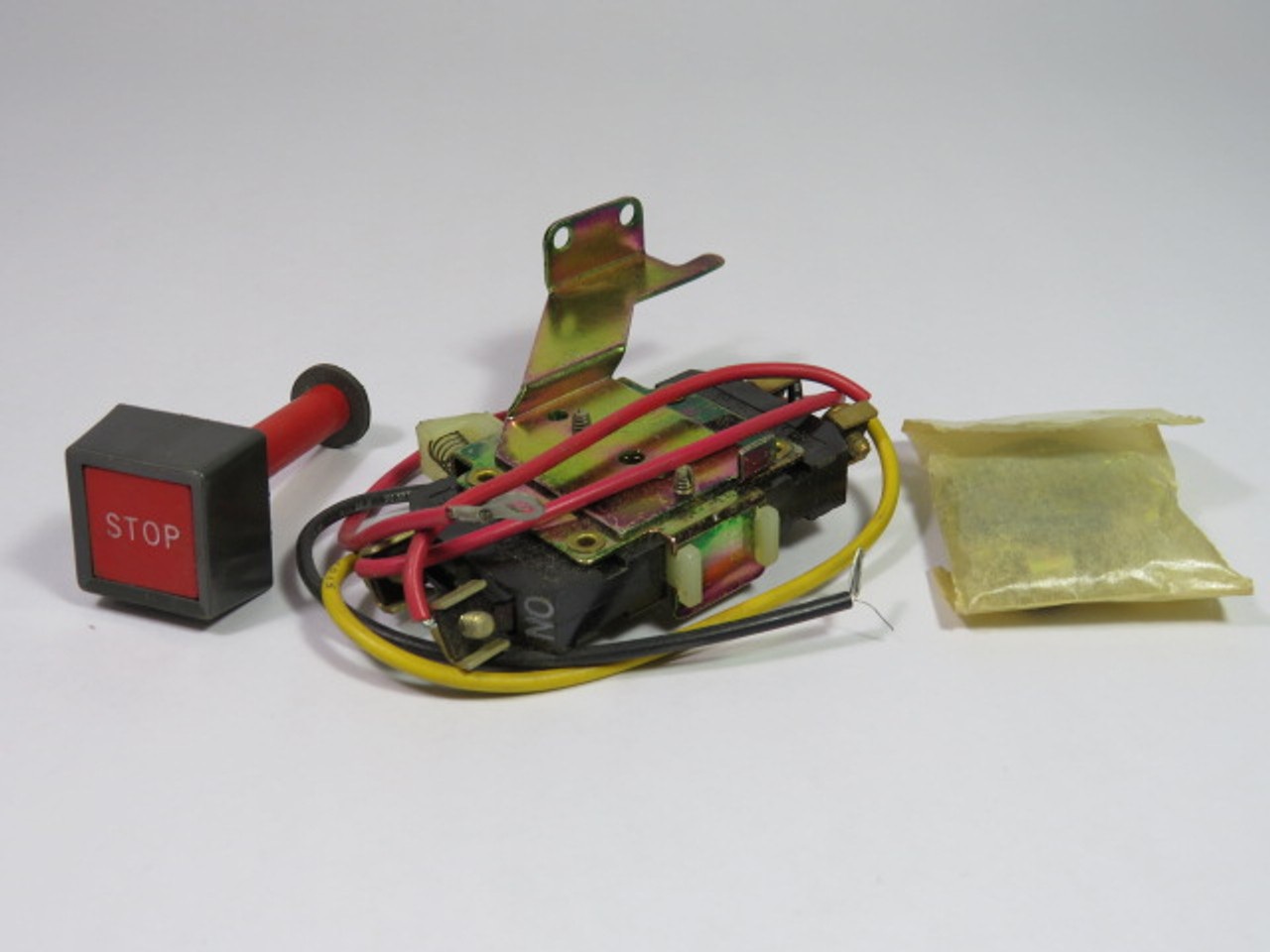 Sylvania KTM-3 Pushbutton Kit *Missing 'START' Pushbutton* ! NEW !