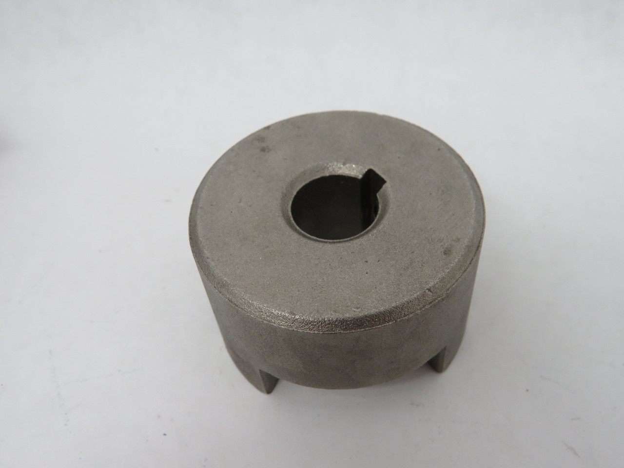 Martin ML090-5/8 Jaw Coupling 5/8"ID 2.125"OD 0.813"LTB BOX DAMAGE NEW