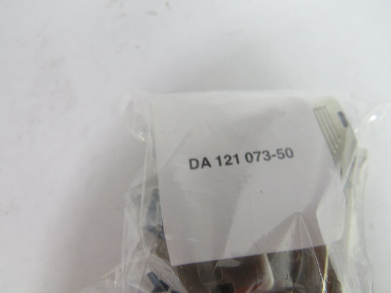 ITT Cannon DA-121073-50 15-Pin Male D-Sub Connector NWB
