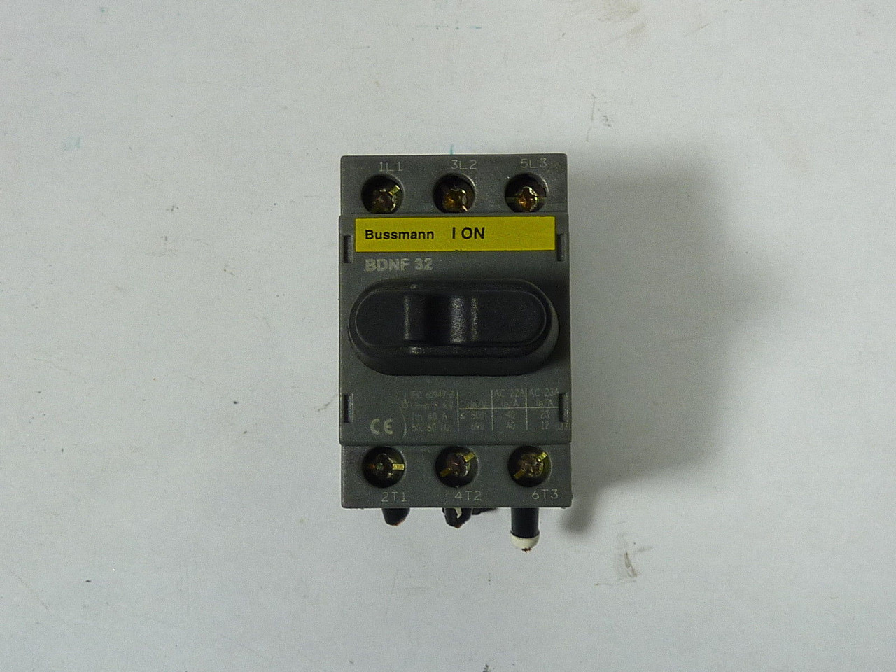 Bussmann BDNF-32 Disconnect Switch 600V 40A USED