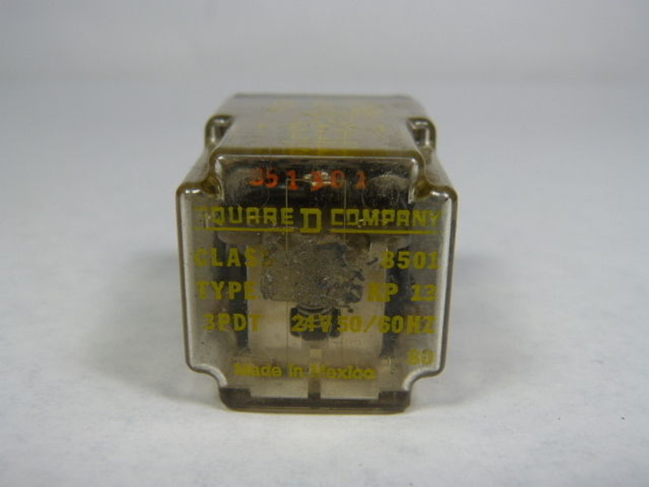 Square D 8501-KP13-V24 Type K Relay 6.6A 240VAC 24VDC USED