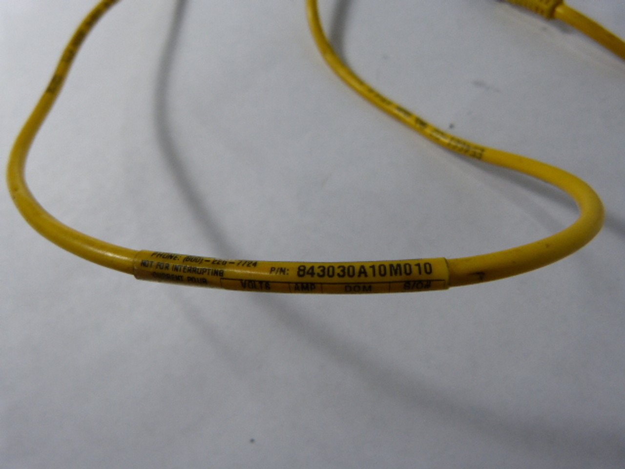 Daniel Woodhead 843030A10M010 Cordset Male 3Pin Female 4Pin 1m USED