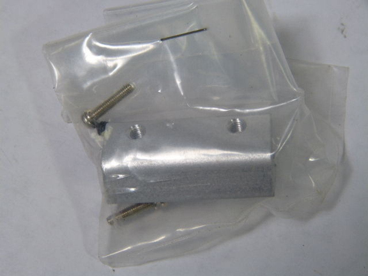 Topring 81.250 Switch Bracket 1-1/2" ! NEW !