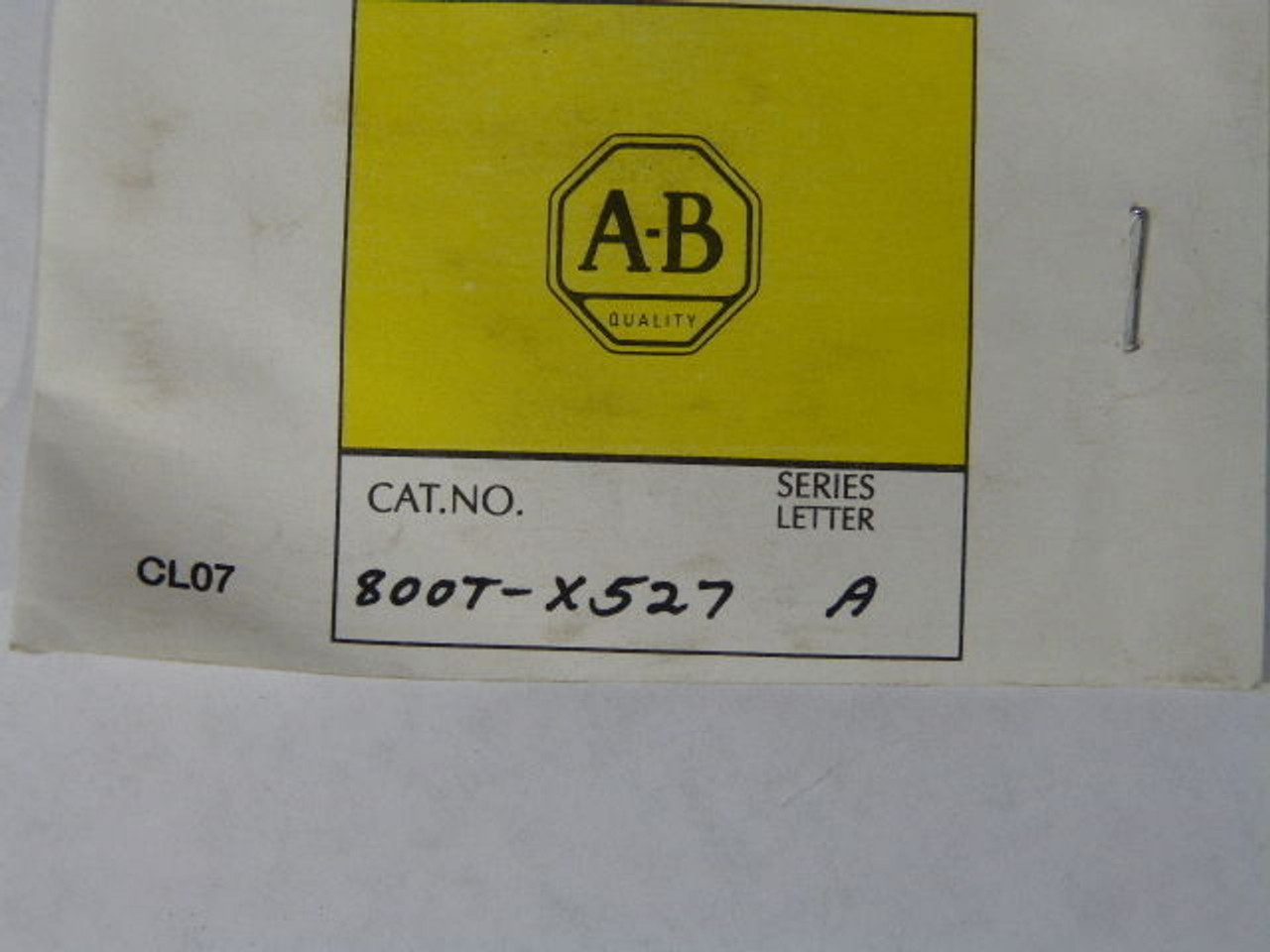 Allen-Bradley 800T-X527 Legend Plate - Off ! NEW !