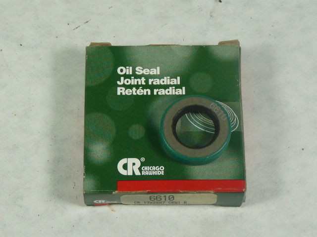 Chicago Rawhide 6610 Oil Seal 17x28x7mm ! NEW !