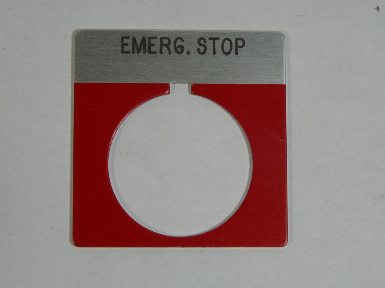 Allen-Bradley 800T-X504 Legend Plate Standard Aluminum EMERG. STOP USED