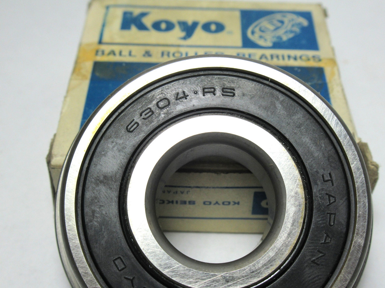 Koyo 63042RSNR Deep Groove Ball Bearing 20mm ID 52mm OD 15mm W *DMG BOX* NEW
