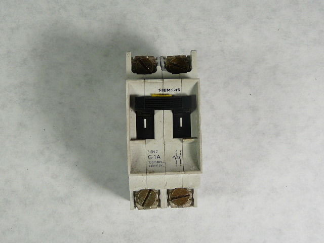 Siemens 5SN2-G1A Circuit Breaker 1A 2-Pole 220-415V USED