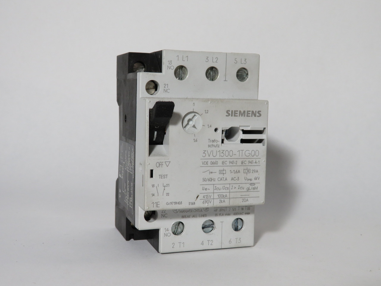 Siemens 3VU1300-1TG00 Starter Motor Protector 1-1.6Amp USED