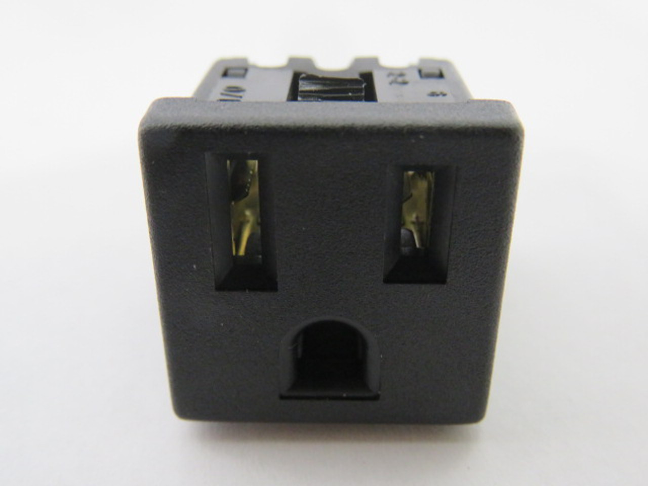 Schurter 4300.0703 Female Receptacle 15A 125VAC 5-15R USED