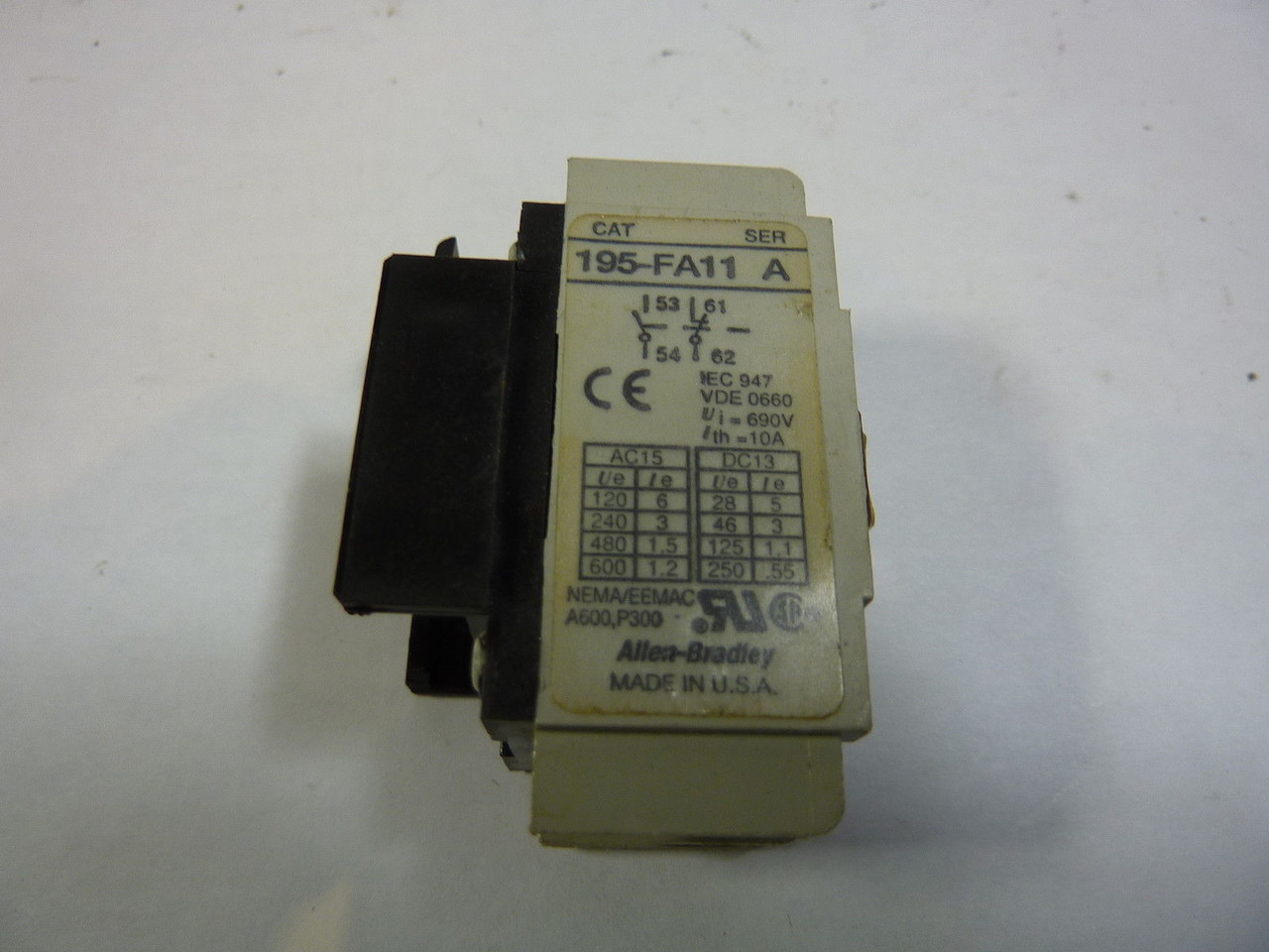Allen-Bradley 195-FA11 Auxiliary Contact 1NO/1NC USED