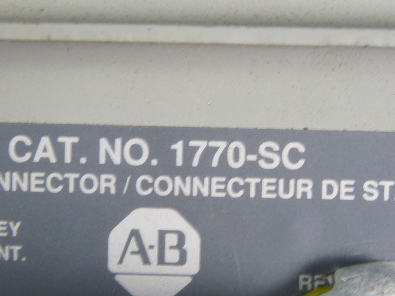 Allen-Bradley 1770-SC Data Station Connector USED