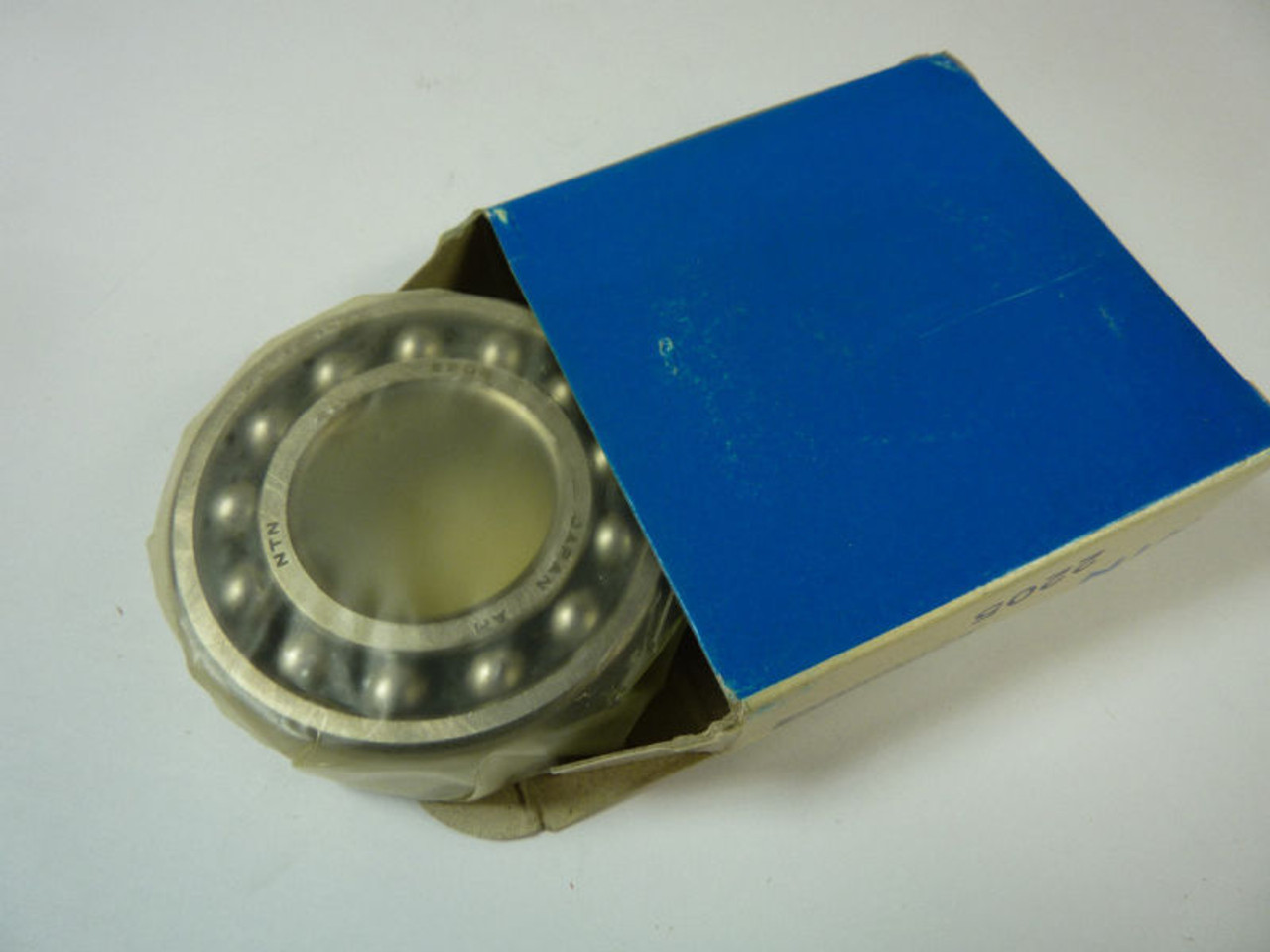 NTN 2205 Self Align Ball Bearing ! NEW !