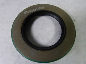 Chicago Rawhide 19400 Oil Seal Sold Individually ! NEW NO PKG !