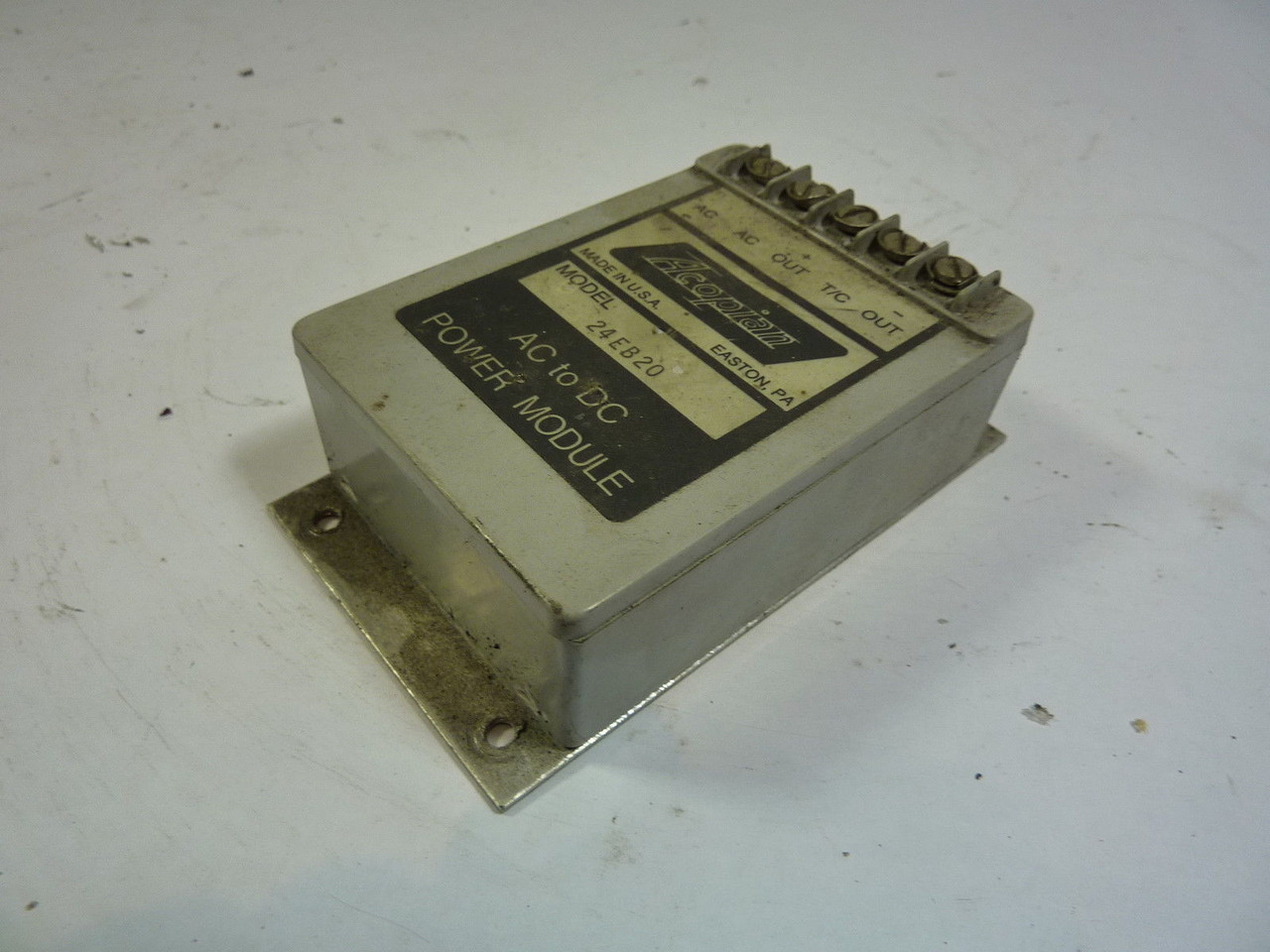 Acopian 24EB20 Power Module 24VDC 230VAC USED
