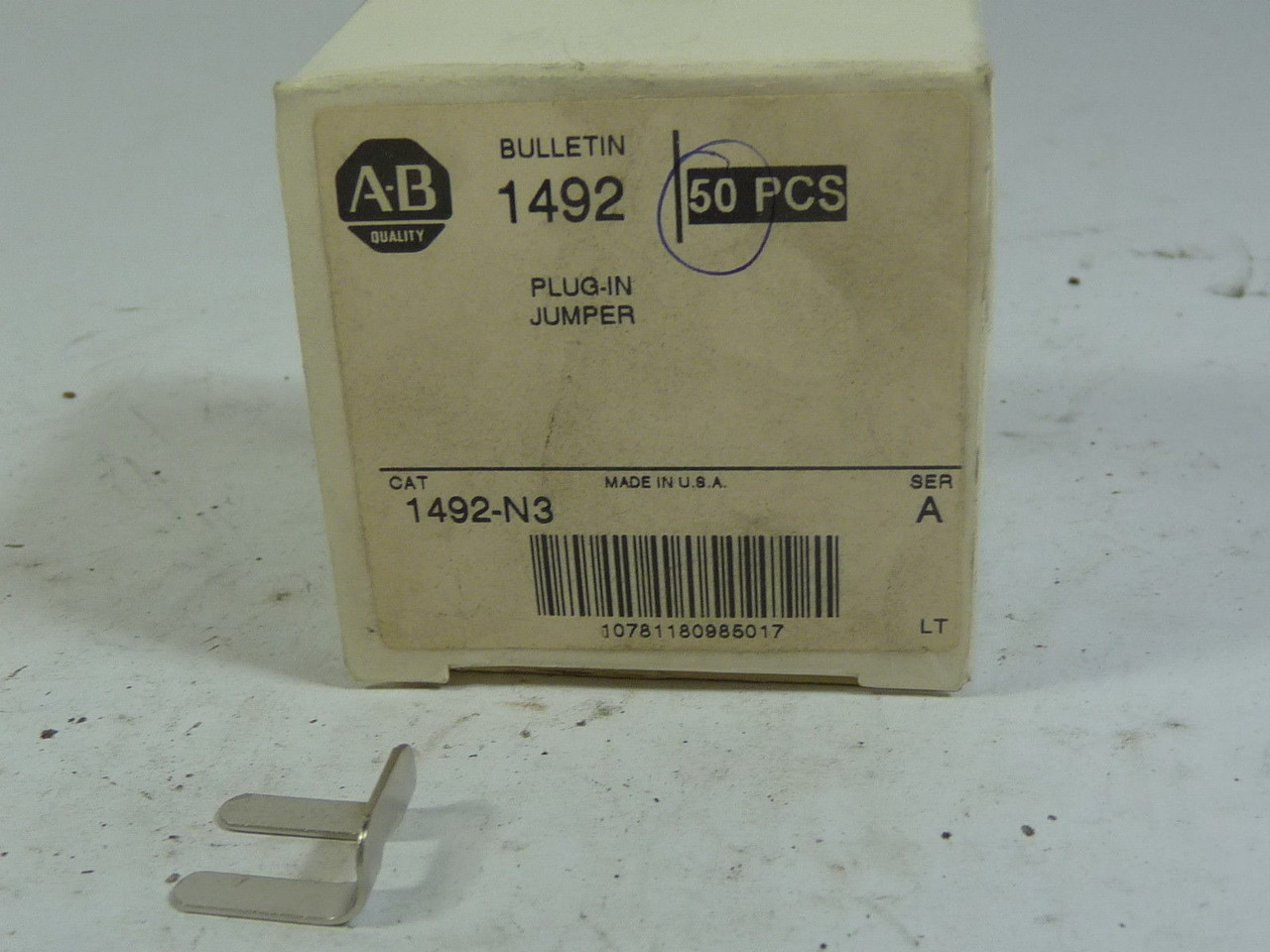 Allen-Bradley 1492-N3 Side Jumper 10mm Center-to-Center 2-Pole 50-Pk ! NEW !