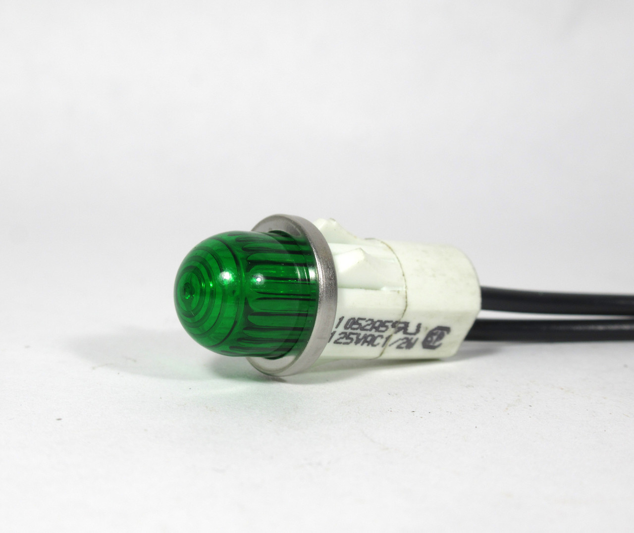 IDI Pilot Light Green 1052A59U 125VAC 1/2W USED