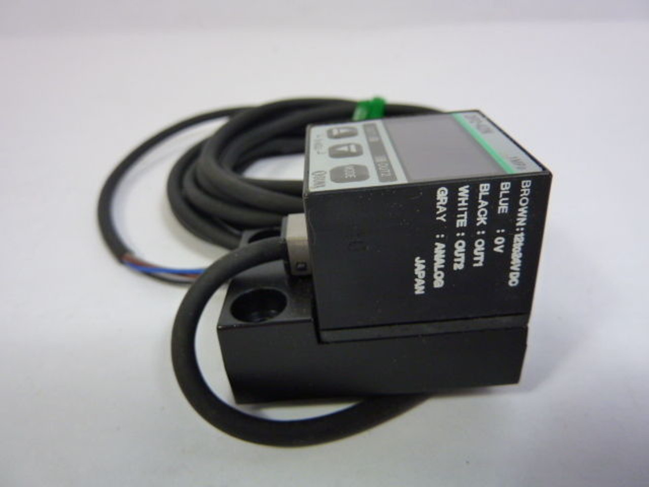 Sunx DP2-42N LED Display Digital Pressure Sensor USED