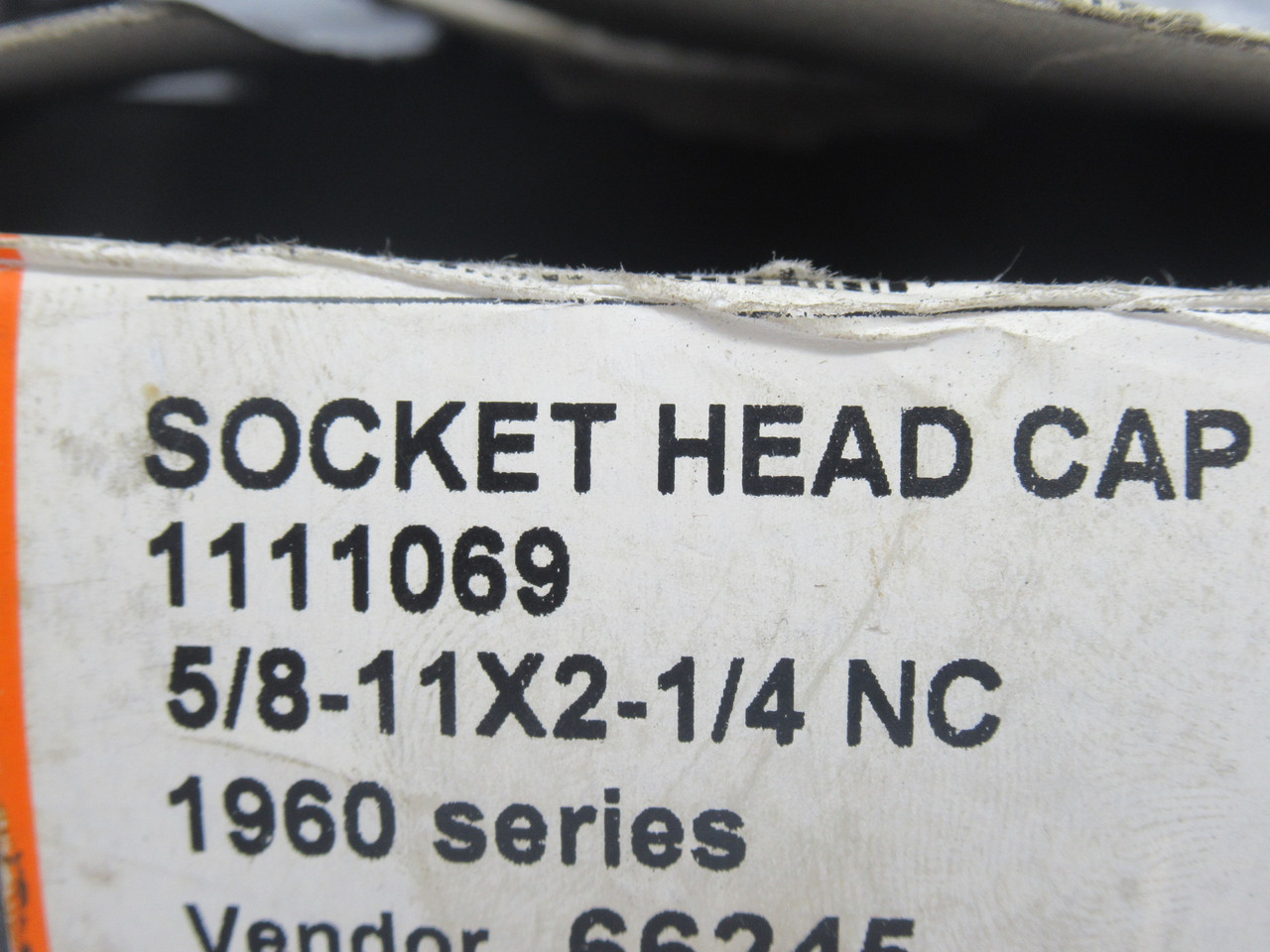 Unbrako 1111069 Socket Head Cap Screw 5/8-11x2-1/4 LOT OF 14 ! NOP !