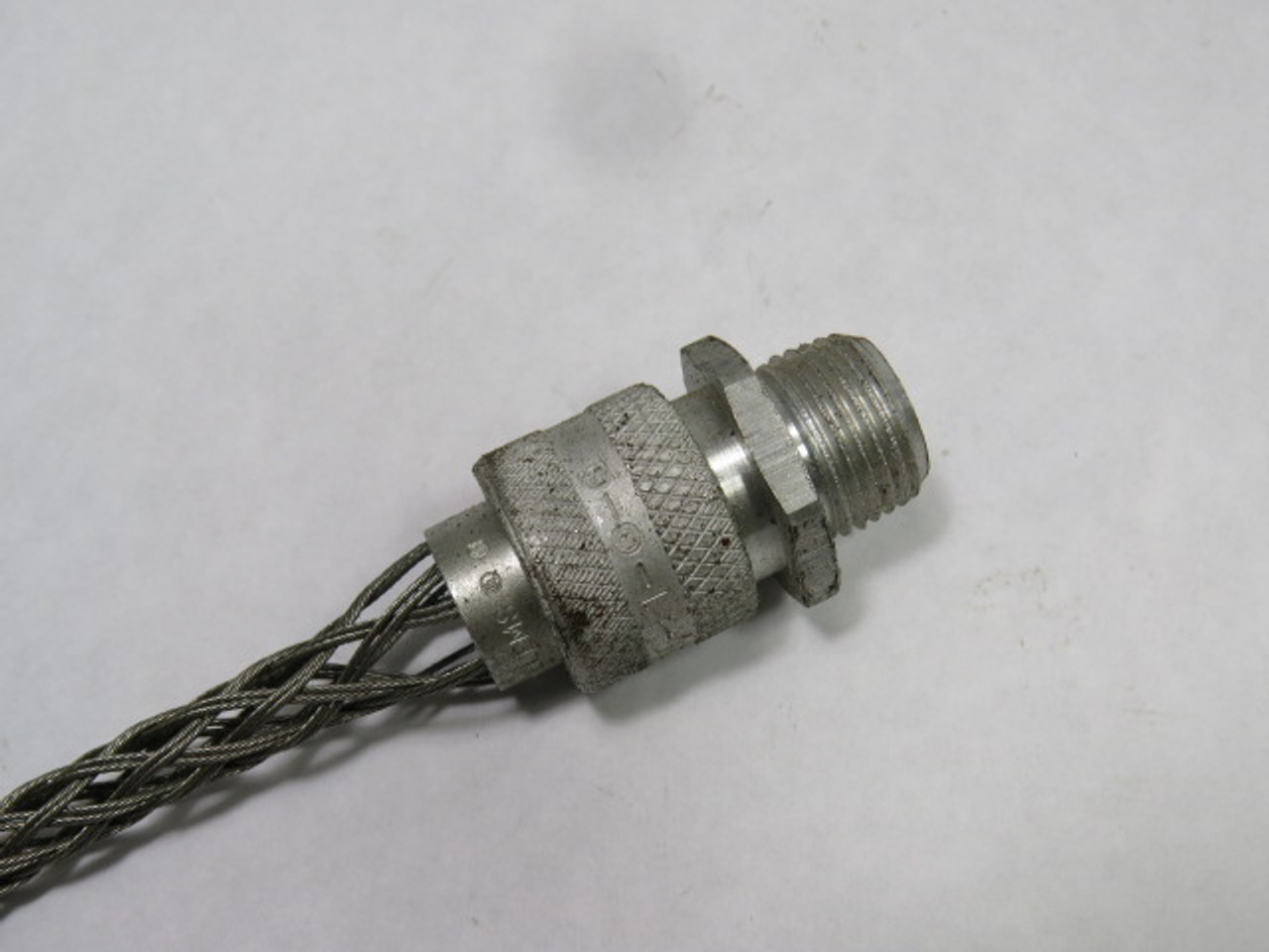 Hubbell/Kellems 074-01-003 Strain Relief Cord Grip .375"-.437" USED