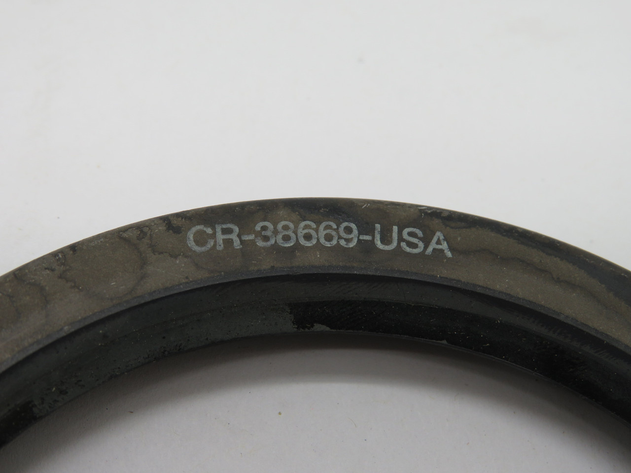 Chicago Rawhide 38669 Oil Seal 3.875" ID x 4.876" OD x 0.5" W *SHELF WEAR* NOP