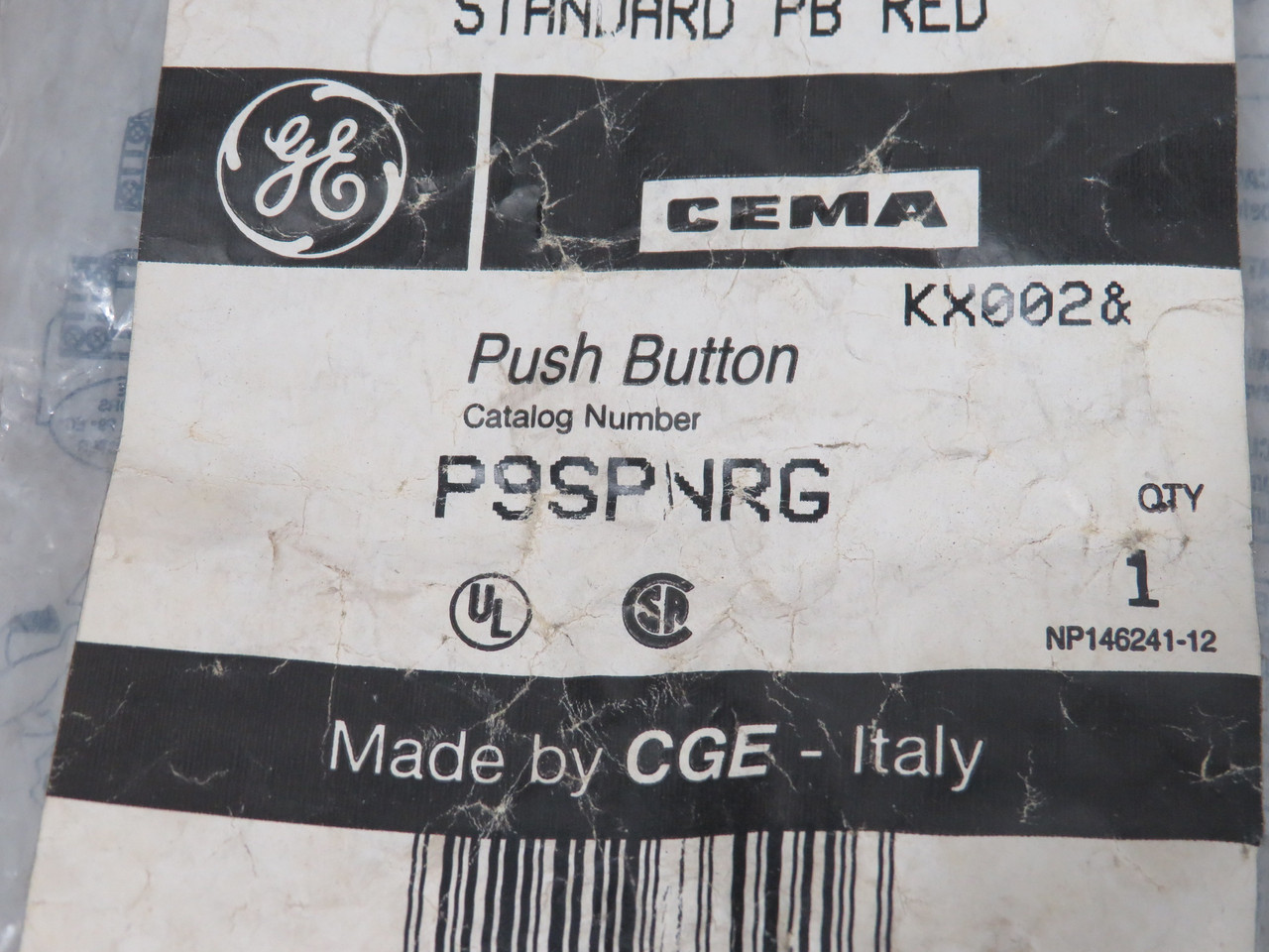 General Electric P9SPNRG Flush Square Momentary Push Button w/Holder Red Cap NWB