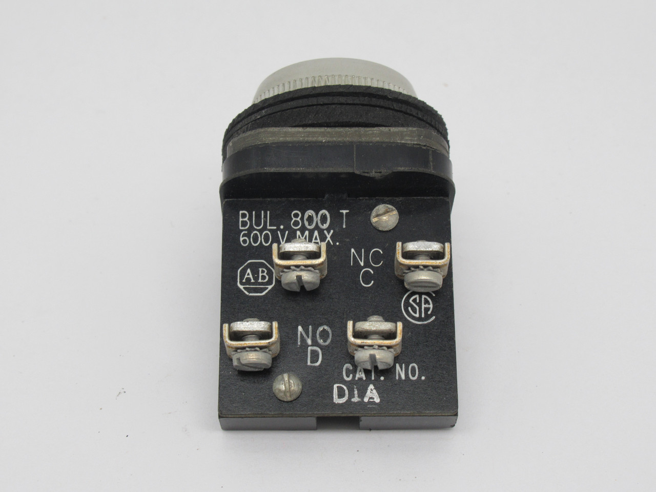 Allen-Bradley 800T-D1A Old Style Push Button 600V 1NO/1NC *MISSING HEAD* USED