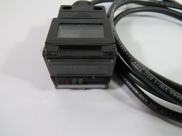 Allen-Bradley 42GRU-9203 Photoswitch 70-264VAC/DC 300mA 2m L USED