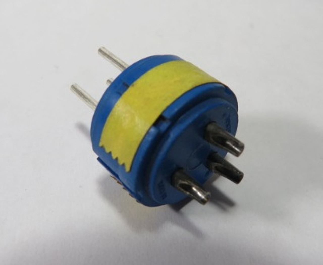 Amphenol 18-22PF  Circular Connector USED