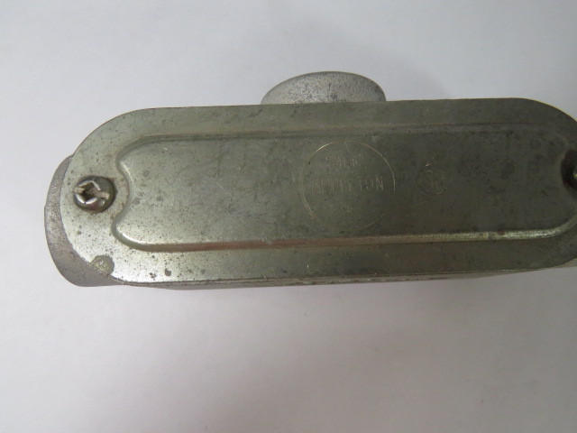 Appleton T-3/4 T Style 3/4" Conduit Cover USED