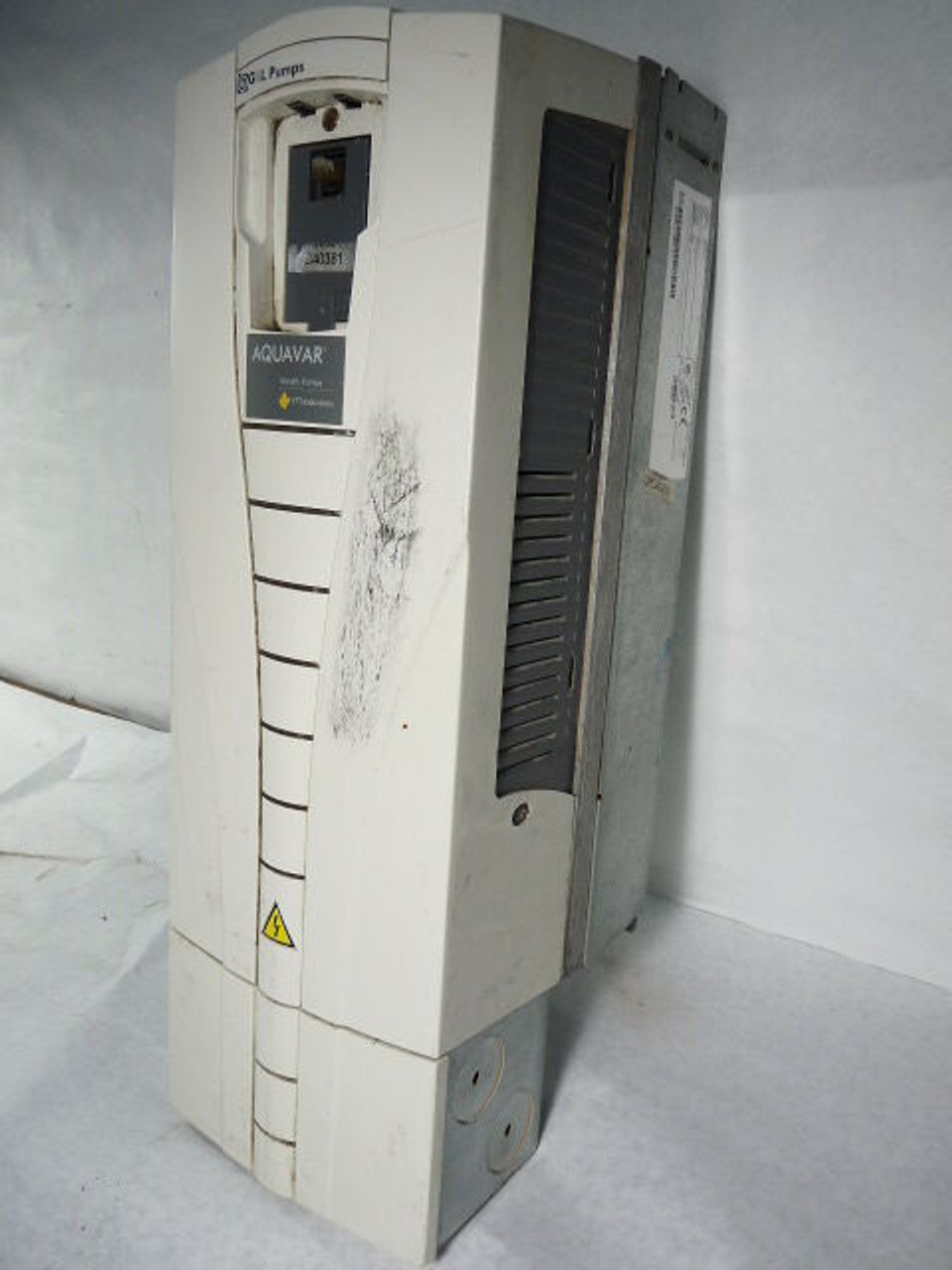 Goulds ACS550-U1-038-4 Aquavar CPC Drive Nema1 25Hp 460V 3Ph USED