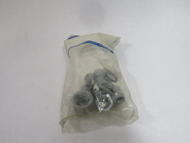 Carlon H978D-CTN 1/2" Threaded Strain Relief Connector ! NWB !