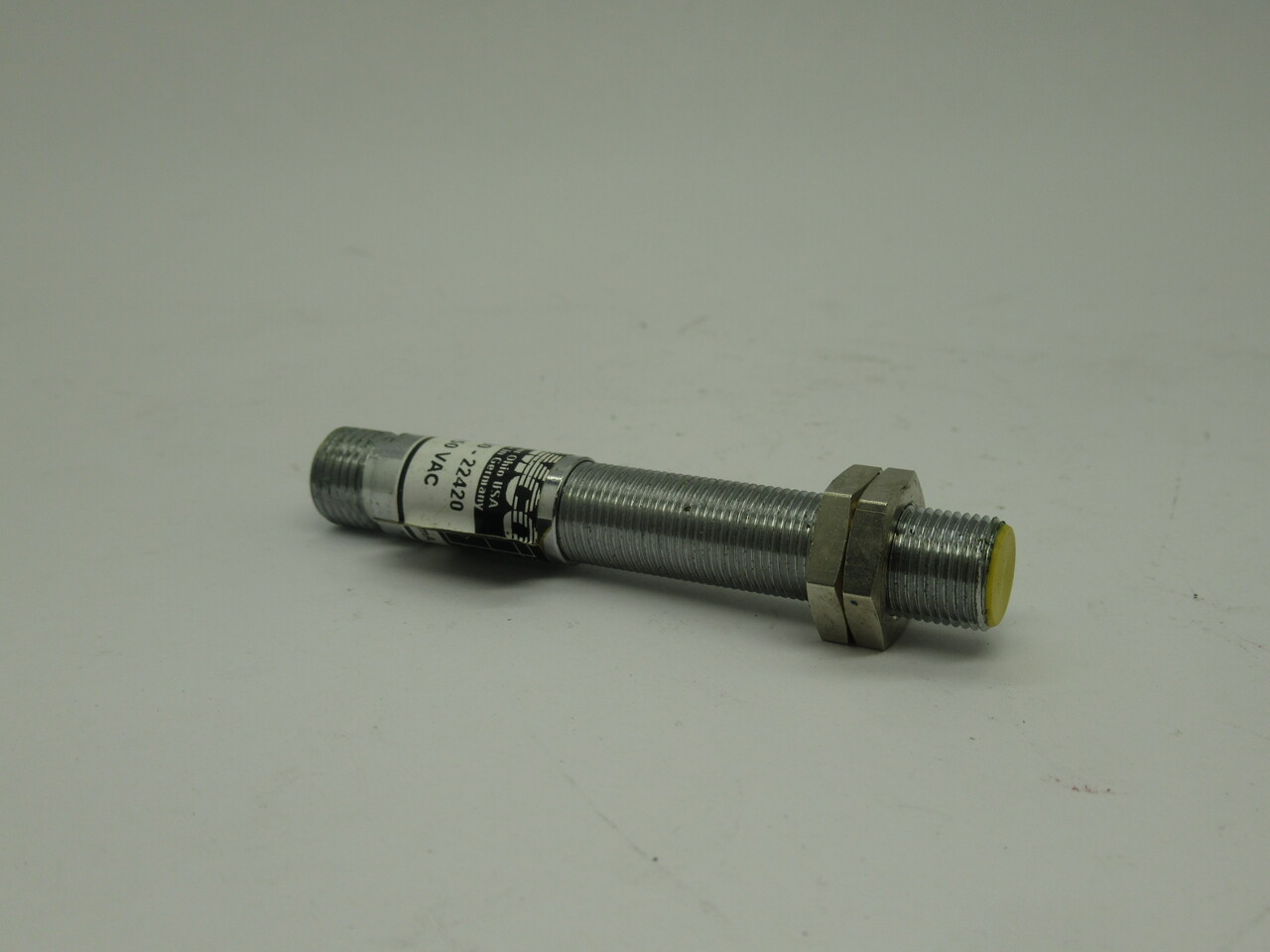 Namco ET130-22420 Proximity Switch 80-250VAC 200mA 12mm Range USED