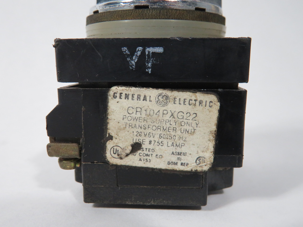 General Electric CR104PLT32G Push-to-Test Pilot Light 120V Green NO CONTACT USED