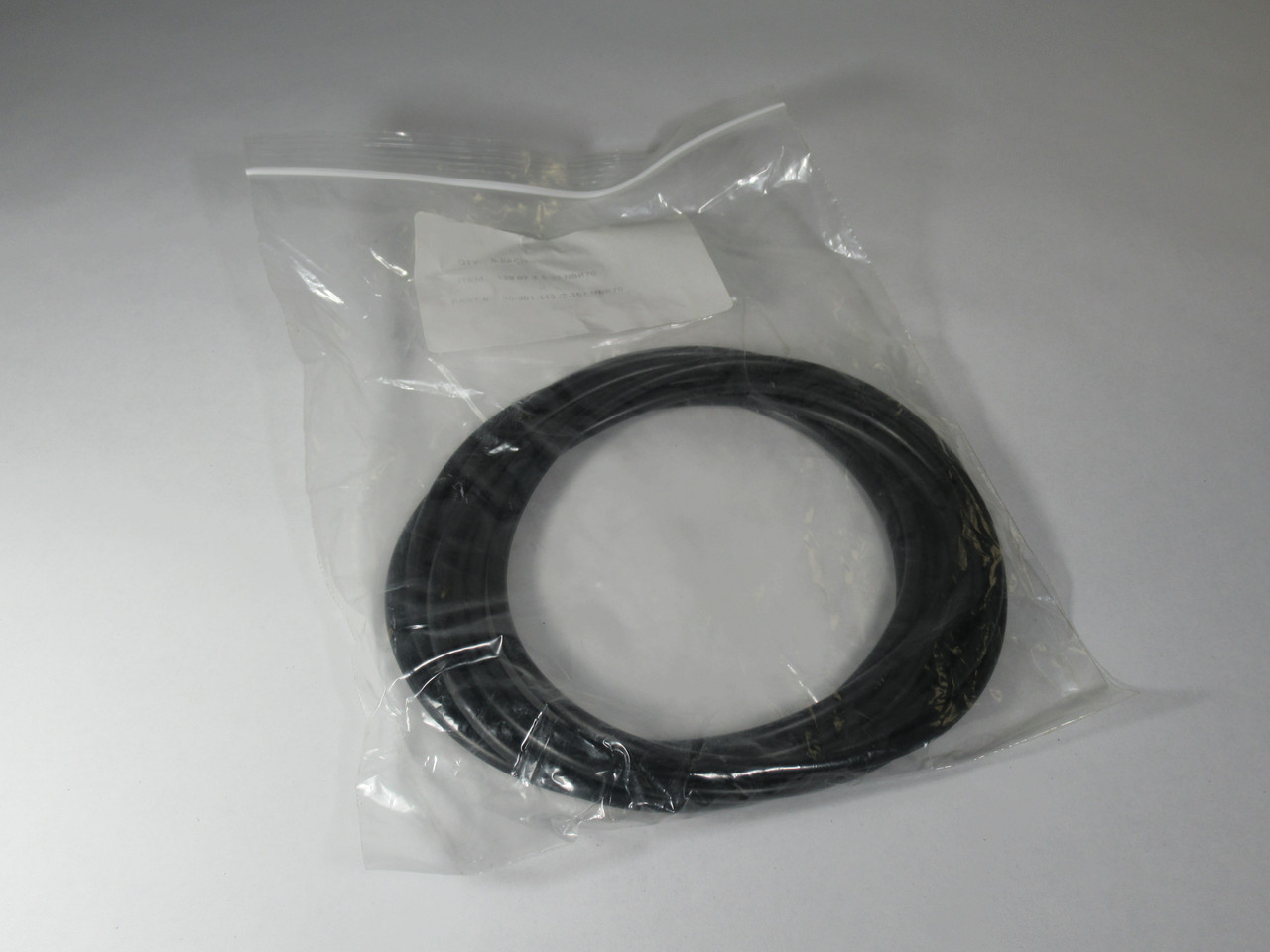 Metric Seals Inc. 2-357-NBR70 Nitrile O-Ring 139.07x5.33mm 8-Pack NWB